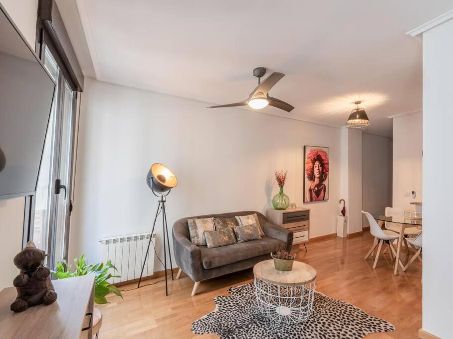 Duplex Cueva De Lobos By Clabao Apartamento Logroño Exterior foto